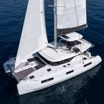 yacht-50863929 image-1