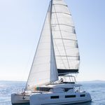 yacht-50863931 image-1