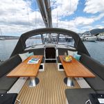 yacht-50893697 image-6