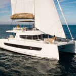 yacht-50968102 image-1