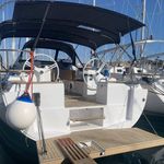 yacht-50977337 image-1