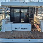 yacht-51054881 image-1