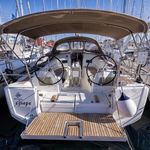 yacht-51076950 image-1