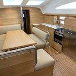 yacht-51077936 image-6