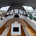 yacht-51299168 image-3