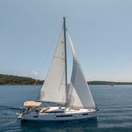 yacht-51701720 image-3