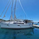 yacht-51710450 image-4