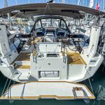 yacht-51711448 image-3