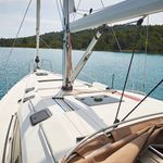 yacht-51779592 image-5