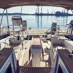 yacht-51788166 image-6