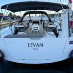 yacht-51917392 image-1