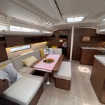 yacht-Oceanis 40.1-image-2