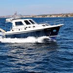 yacht-520324 image-1