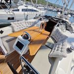 yacht-52057409 image-5