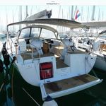 yacht-52067535 image-1
