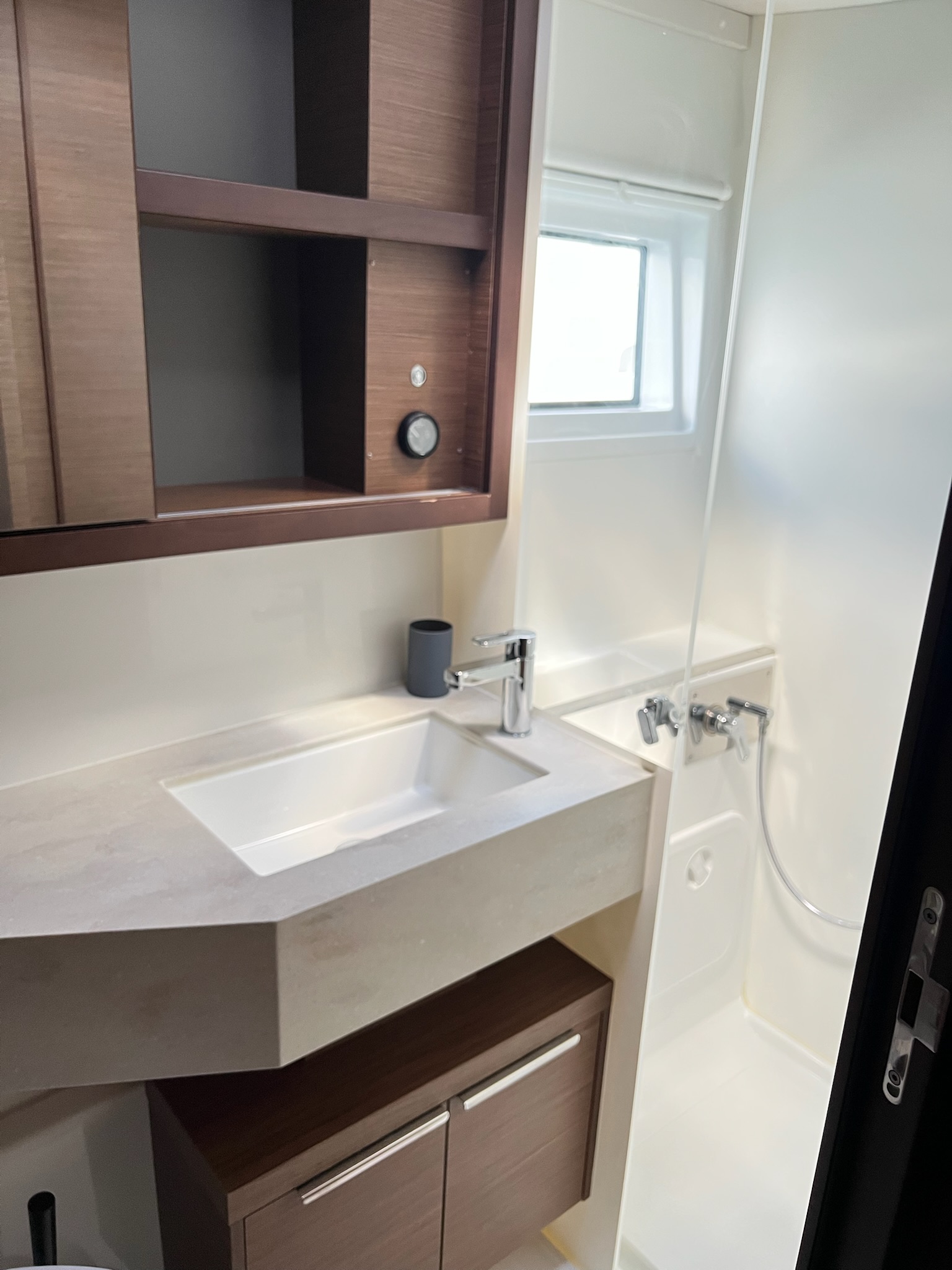 yacht-52067785 image-29