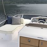 yacht-52178049 image-6