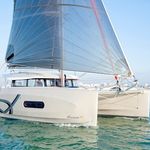 yacht-52256905 image-1