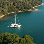 yacht-52305368 image-5