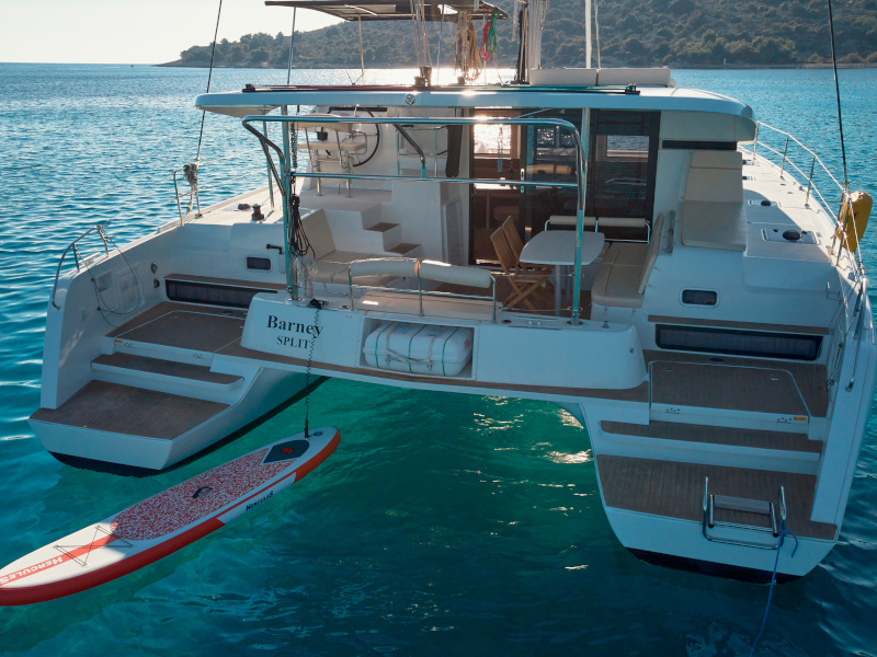 yacht-Lagoon 42-image-7