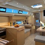 yacht-Bavaria C38-image-15