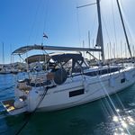 yacht-52411152 image-3