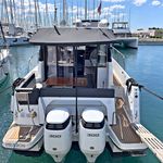 yacht-52411190 image-3