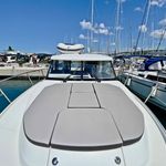 yacht-52411190 image-5