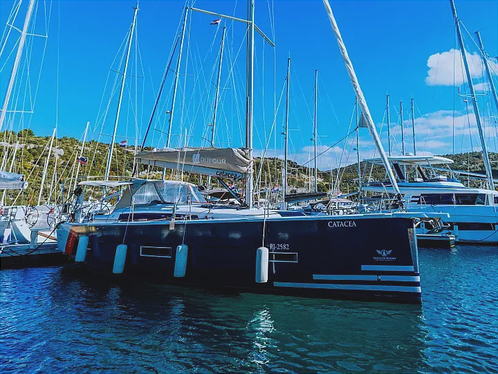 yacht-Dufour 430-image-8