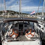 yacht-52493129 image-3