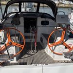 yacht-52493129 image-4