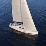yacht-52493131 image-1