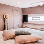 yacht-Aura 51-image-4