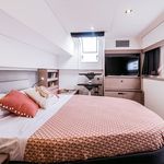 yacht-Aura 51-image-5