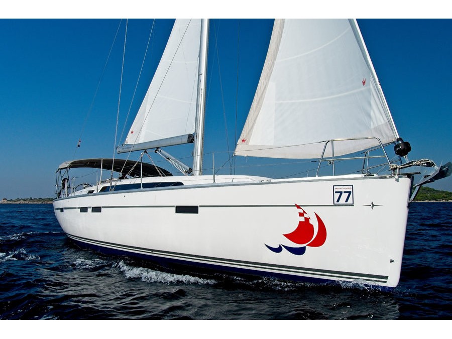yacht-Bavaria 46 Cruiser-image-4