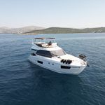 yacht-53694387 image-5