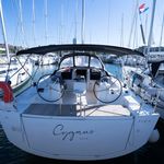 yacht-53798267 image-3