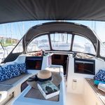 yacht-53798267 image-5