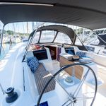 yacht-53798267 image-4