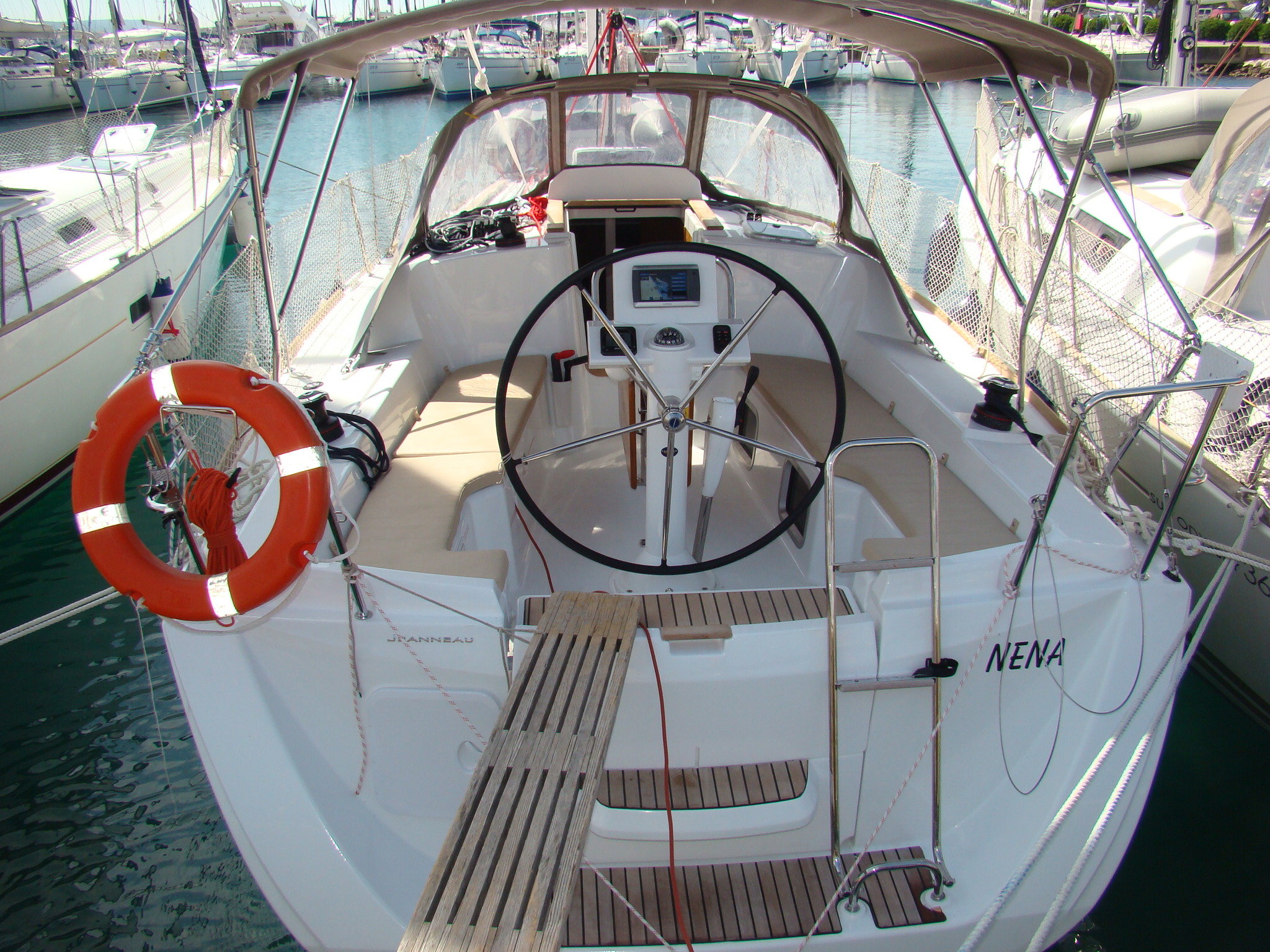 yacht-Sun Odyssey 33i-image-8