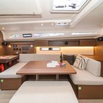 yacht-Oceanis 40.1-image-2
