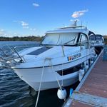 yacht-54110180 image-1