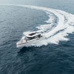 yacht-54235435 image-4