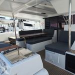 yacht-54429070 image-4