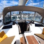 yacht-54431215 image-5