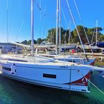 yacht-54432807 image-4