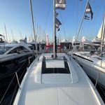 yacht-54433084 image-6