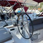 yacht-54433142 image-5