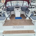 yacht-54433163 image-4