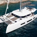 yacht-54464284 image-1